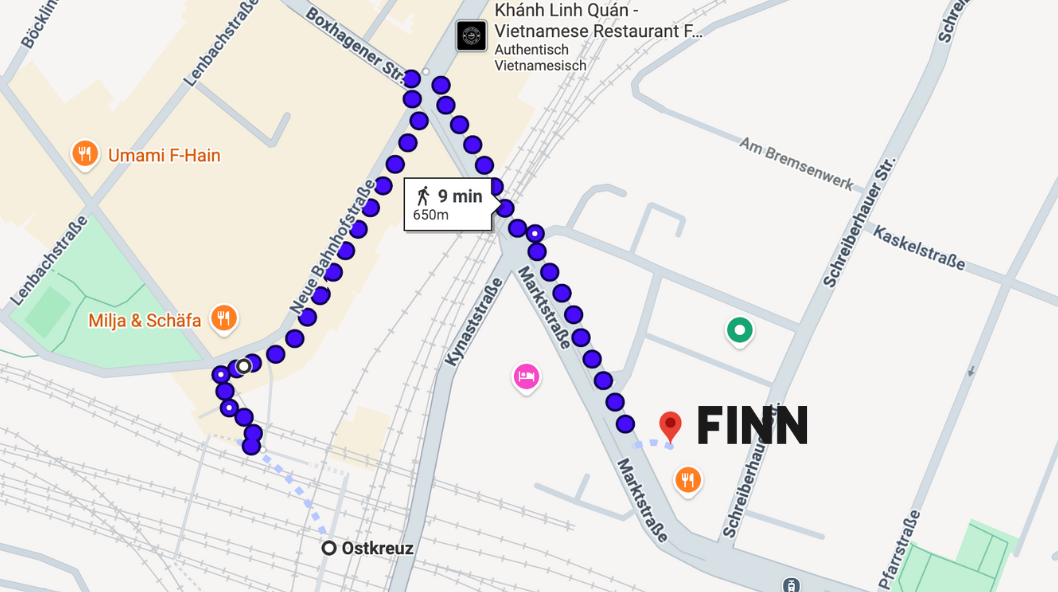 Einfahrt / Parkhaus zur FINN Station im Victoria Center (Auto)